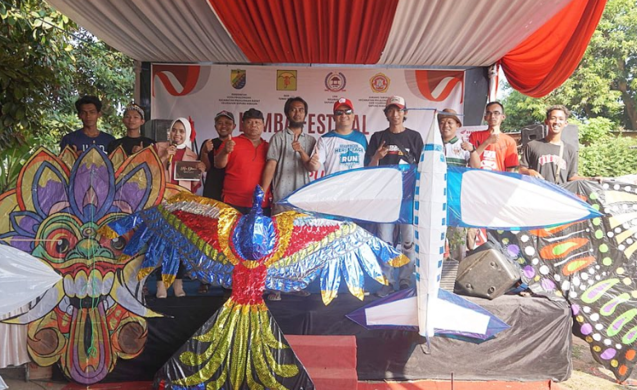 66 Peserta Ikuti Festival Lomba Layang Layang Protokol Dan Komunikasi